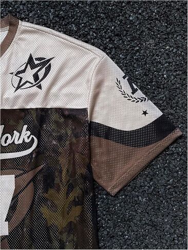 تي شيرت رجالي Y2k Camo Tee جرافيك لكرة القدم من الجيرسيه بأكمام قصيرة ورقبة على شكل V صيفي تي شيرت علوي ملابس الشارع in Saudi Arabia