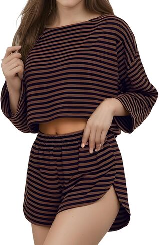 طقم بيجامات نسائية قصيرة منقسمة مكونة من قطعتين شورت بأكمام طويلة ملابس نوم Strpied Pjs ملابس نوم برقبة دائرية وملابس للاستلقاء in Kuwait