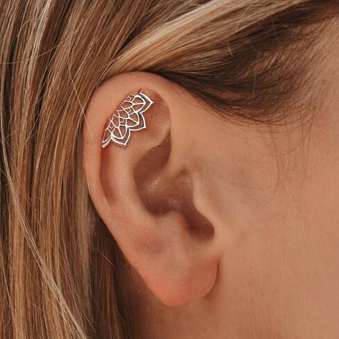 Halloween Earrings for Women Silver Spider Earrings Spider Helix Piercing Jewelry Halloween Costume Outfit Jewelry in Saudi Arabia