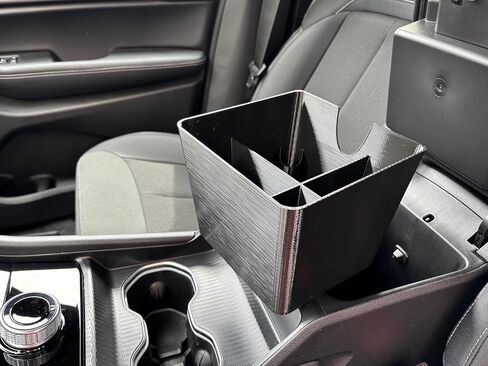 Center Console Armrest Organizer Compatible With 2022-2025 Jeep Grand Cherokee in Saudi Arabia