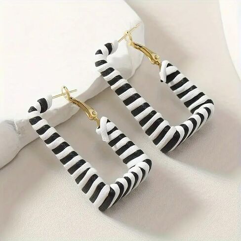 Chunky Leopard Leather Earrings Bohemia Camouflage Leather Dangle Earrings Chunky Rectangle Black White Zebra Print Earring Handmade Vintage Faux Leathers Statement Earring Boho Style Jewelry in Kuwait