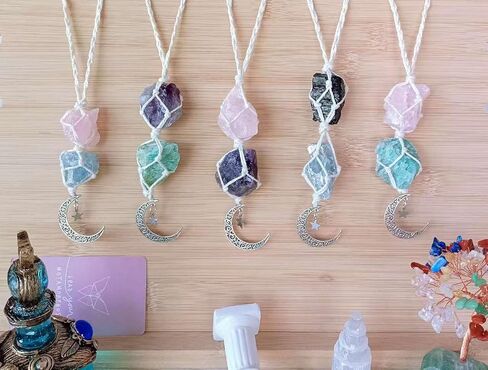 LAIDANLA إكسسوارات تعليق كريستالية للسيارة من الكوارتز الوردي والكالسيت الأزرق مرآة الرؤية الخلفية ديكورات علاجية متدلية على شكل نجمة القمر مصنوعة يدويًا حلي معلقة ديكور منزلي بوهيمي in Kuwait