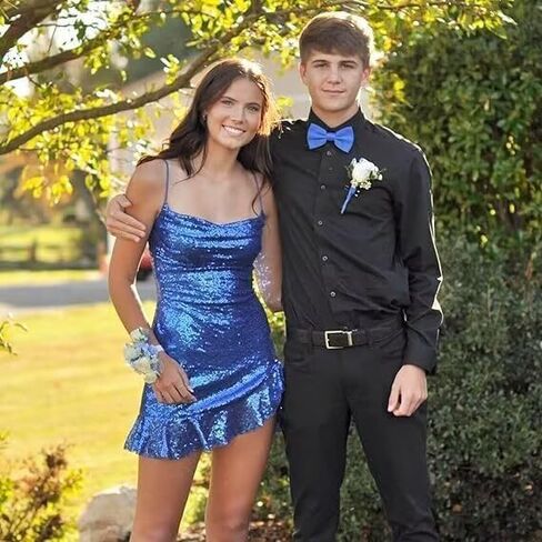 فساتين قصيرة ترتر لحفلات العودة للوطن للمراهقين 2025 أشرطة سباغيتي ضيقة سباركلي فستان حفلة موسيقية صغيرة لحفلات الكوكتيل in Kuwait