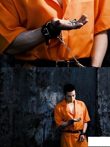 Prisoner Costume Orange Prisoner Jumpsuit Men Women Halloween Inmate Outfit Unisex Cos with Handcuffs in Saudi Arabia