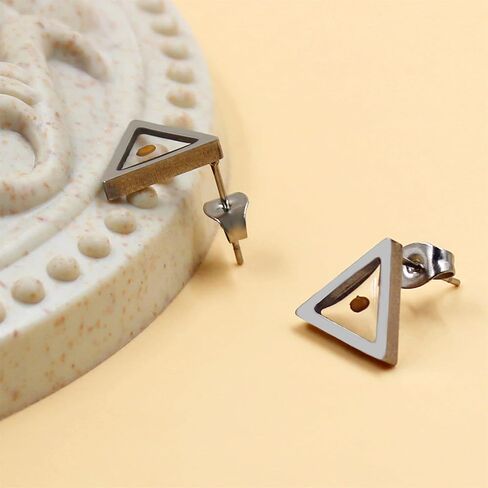 Yongxu شخصية عصرية مثلث بذور الخردل أقراط مواد هيبوالرجينيك المعتقدات الدينية مجوهرات مناسبة للنساء in Kuwait