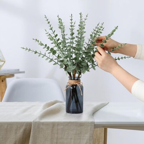 بقايا 18.8 بوصة من ينبع الأوكالبتوس الاصطناعي في مزهرية زجاجية سوداء، نبات الأوكالبتوس النباتي المزيف لتزيين الطاولة المركزية ديكور المنزل في مزرعة الحمام الأسود in Kuwait