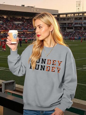 VILOVE Game Day سويت شيرت نسائي Sundey Fundey سويت شيرت بغطاء للرأس لموسم كرة القدم وقميص الأحد برقبة دائرية in Kuwait