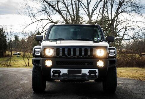 iJDMTOY Euro Black-Out Interior Clear Lens White LED Halo Driving Light/Amber Sequential Blink LED Front Turn Signal Light Assembly, Compatible with 2006-2010 Hummer H3/H3T in Saudi Arabia