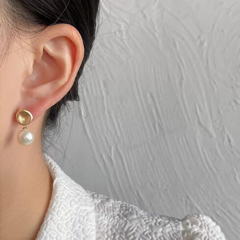 Freshwater Pearl Earrings for Women Baroque,Retro,Trendy Eardrop,Jewelry Gift in Saudi Arabia