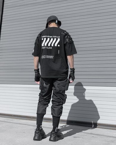 تي شيرت أزياء Cyberpunk من القطن الفاخر ثقيل الوزن بوزن 10 أونصة من نسيج الكون in Kuwait