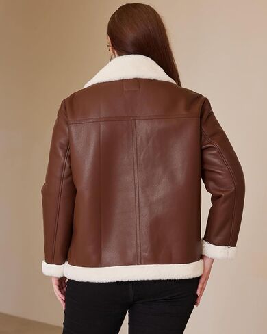 سترة نسائية من الجلد الصناعي من الفرو الصناعي مقاس كبير معطف فضفاض مبطن بالفرو للدراجات النارية in Kuwait