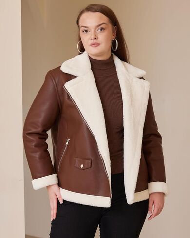 سترة نسائية من الجلد الصناعي من الفرو الصناعي مقاس كبير معطف فضفاض مبطن بالفرو للدراجات النارية in Kuwait