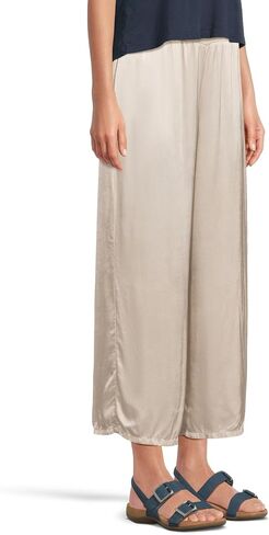 Michael Stars Women's Sacha Cropped Pants in Saudi Arabia