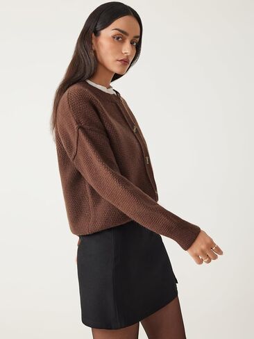CIDER Women's Knit Cardigan Button Down Crew Neck Long Sleeve Open Front Thick Outerwear Winter Outfit in Saudi Arabia