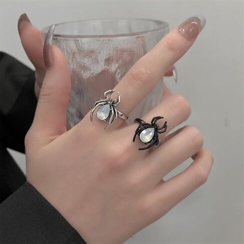 Halloween Spider Ring for Cosplay Party Accessories Open Adjustable Gothic Horror Moonstone Crystal Spider Rings Halloween Costume Jewelry Gifts for Women in Saudi Arabia
