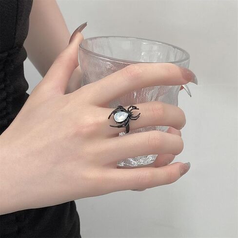 Halloween Spider Ring for Cosplay Party Accessories Open Adjustable Gothic Horror Moonstone Crystal Spider Rings Halloween Costume Jewelry Gifts for Women in Saudi Arabia