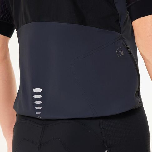 Oakley Mens Endurance Packable Wind Vest 2.0, Blackout, Large in Saudi Arabia