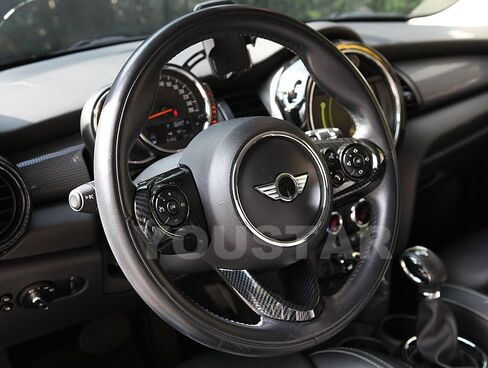 UNICUS Steering Wheel Cover Carbon Effect 1x Set Compatible with Mini Cooper F54 F55 F56 F57 F60 in Saudi Arabia
