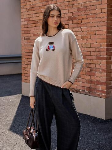 CIDER Womens Sweaters Fall Long Sleeve Bear Graphic Crewneck Sweater Soft Knit Casual Cropped Pullover Cute Fall Outfits 2024 in Kuwait