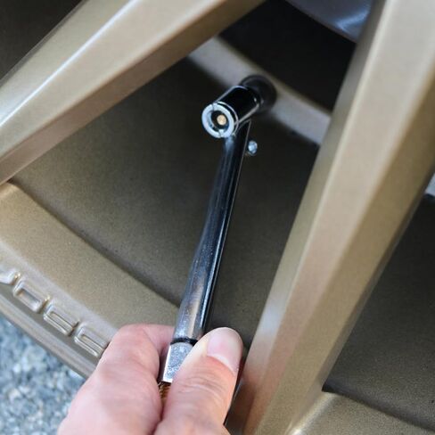 منفاخ الإطارات AstroAI مع مقياس الضغط، ملحقات ضاغط الهواء 120 رطل لكل بوصة مربعة RV برأس مزدوج من الدرجة التجارية شديدة التحمل مع خرطوم مطاطي. هدايا للرجال in Kuwait