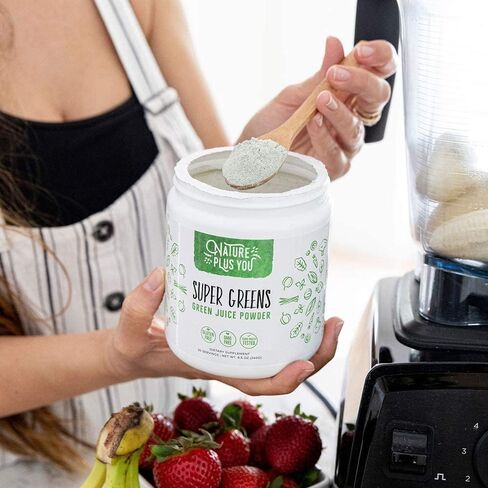 Super Greens Powder Organic Blend: Non-GMO Supplement, includes Spirulina, Alfalfa, Spinach, Probiotics, Fiber and Digestive Enzymes, No Artificial Sweeteners, 30 Servings in Saudi Arabia