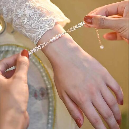 Boho Pearl Wheat Hand Bracelet Gold Pearl Hand Harness Chain Bracelet Vintage Leaf Slave Chain Hand Bracelet Pearl Adjustable Slave Chain Bracelet Jewelry for Women in Saudi Arabia