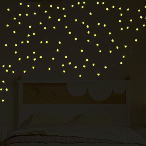 100 قطعة زرقاء تتوهج في الظلام ملصقات حائط على شكل نجوم Noctilucent تتوهج في الظلام لنجوم السقف ملصقات الكون للأطفال لتزيين الحائط لغرفة نوم الأطفال وغرفة المعيشة in Saudi Arabia