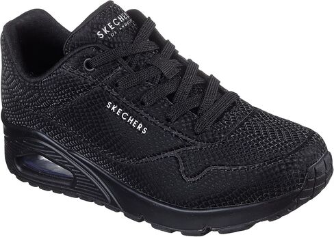 حذاء رياضي نسائي من Skechers غير لامع in Kuwait