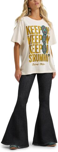 تي شيرت Wrangler Lainey Wilson Keep On Keep On in Kuwait