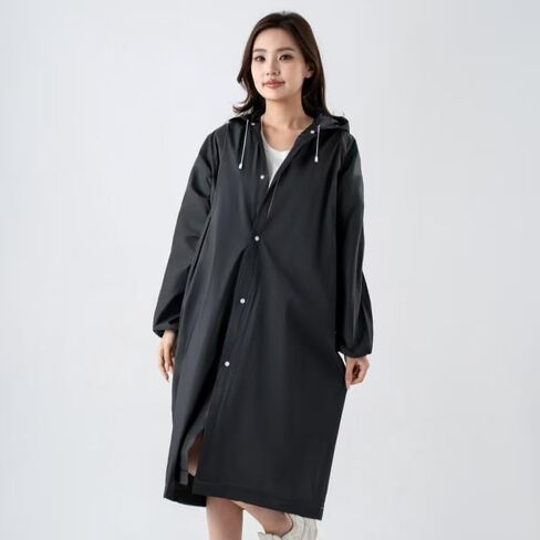 معطف واق من المطر سميك قابل لإعادة الاستخدام مع غطاء محرك السيارة للبالغين - معطف واق من المطر بلاستيكي مقاوم للماء ومحمول in Saudi Arabia