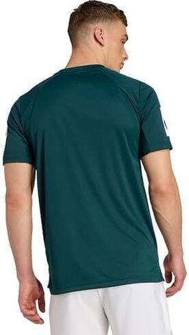 تيشيرت التنس Club 3-Stripe للرجال من adidas - Aurora Ivy (كبير) in Saudi Arabia