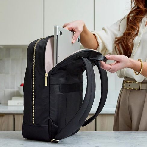 حقيبة الظهر الأساسية Samsonite Mobile Solutions 2 - حقيبة ظهر للعمل والركاب مع حجرة مبطنة للكمبيوتر المحمول، وجيب أمامي بسحاب مع سلسلة مفاتيح، وحافظة زجاجة مياه، وحزام StackIt™ - أسود in Saudi Arabia