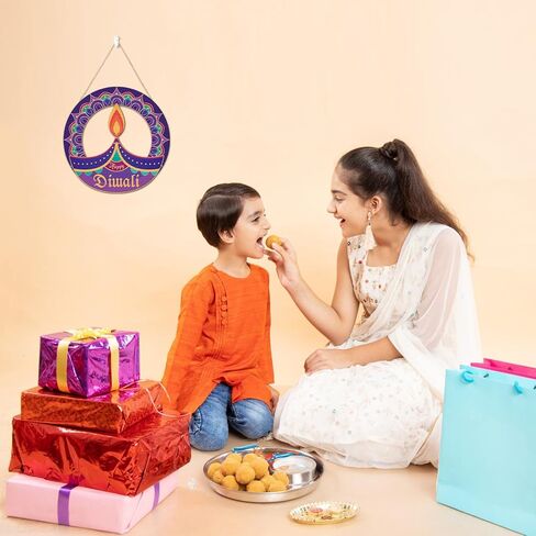لافتة ترحيب للباب الأمامي من TOARTi Happy Diwali معلقة (19.65 × 11.4 بوصة)، ديكور حائط خشبي لحفلات المهرجان الهندي، مهرجان ديوالي للأضواء ديكورات ديبافالي in Saudi Arabia