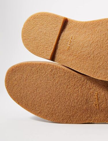 Clarks Men's Chukka Boot in Saudi Arabia