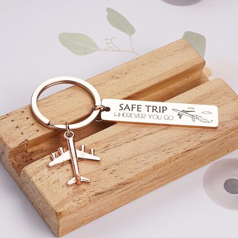 سلسلة مفاتيح على شكل طائرة لهدايا الطيران - سلاسل مفاتيح آمنة للطيران لمضيفي الطيران الطيارين، هدية عيد ميلاد in Kuwait