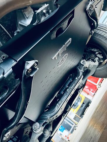 غطاء درع مضاد للسرقة للمحول الحفاز، متوافق مع Toyota Tacoma 4X4 2016 2017 2018 2019 2020 2021 2022 2023 مع طلاء مسحوق أسود in Kuwait