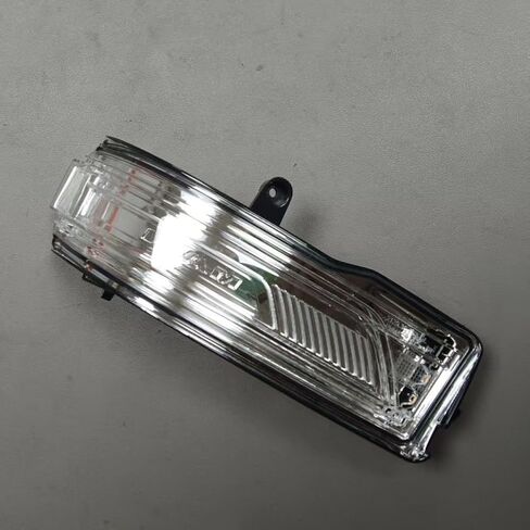1PCS Reverse mirror light on the right OEM 68402096AA in Saudi Arabia