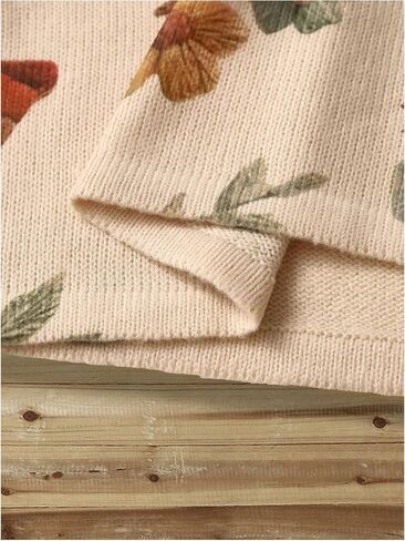 كنزة نسائية من WDIRARA بمقاس كبير مزين بالزهور وياقة على شكل حرف V وأكمام طويلة، بلوفر محبوك in Saudi Arabia