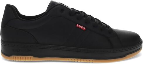 Levi's Mens Carson in Saudi Arabia