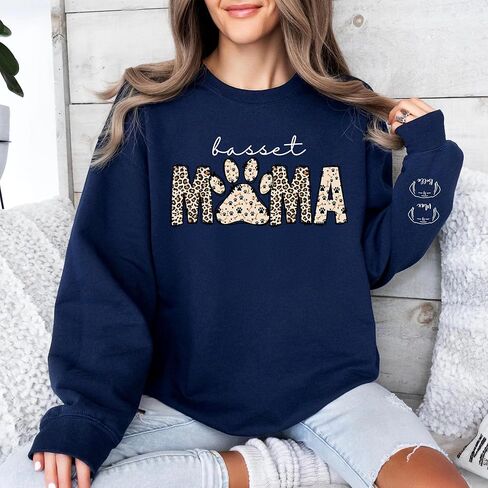 سويت شيرت Dog Breed Mama مخصص، سترة مطبوعة بمخالب مخصصة، زي مريح لمحبي الحيوانات الأليفة، هدية فريدة in Kuwait