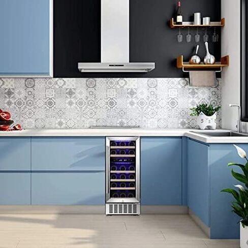 أنتاركتيكا ستار 1.6 قدم مكعب مبرد النبيذ/خزانة ثلاجة المشروبات، قبو نبيذ صغير لبيرة الصودا، ثلاجة بار علوية، ضاغط تشغيل هادئ، قائم بذاته، باب زجاجي أسود... in Kuwait
