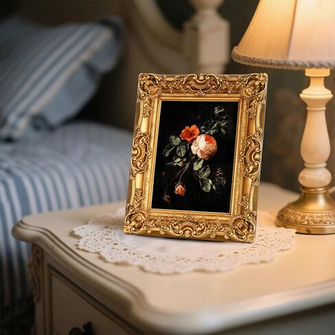 إطار صورة عتيق مقاس 6 × 8، طراز باروكي ذهبي مزخرف بواجهة زجاجية، إطار صورة مقاس 6 × 8 لعرض معلق على الحائط على سطح الطاولة in Saudi Arabia