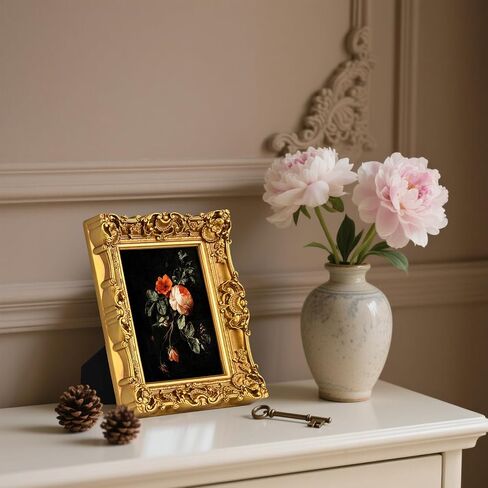إطار صورة عتيق مقاس 6 × 8، طراز باروكي ذهبي مزخرف بواجهة زجاجية، إطار صورة مقاس 6 × 8 لعرض معلق على الحائط على سطح الطاولة in Saudi Arabia