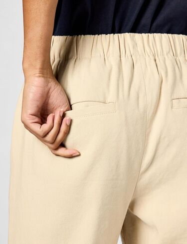 Vince Women's Mid Rise Tapered Pull on Pant in Saudi Arabia