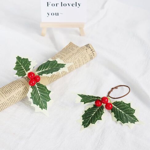 مجموعة حلقات مناديل التوت الأحمر لعيد الميلاد مكونة من 6 قطع، حامل مناديل قماش لإعداد الطاولة، حلقات منديل كوز الصنوبر في المزرعة الريفية مع التوت والديكور لتتناسب مع طاولة طعام العشاء في العطلات (أحمر وأخضر، 1.4 بوصة) in Kuwait