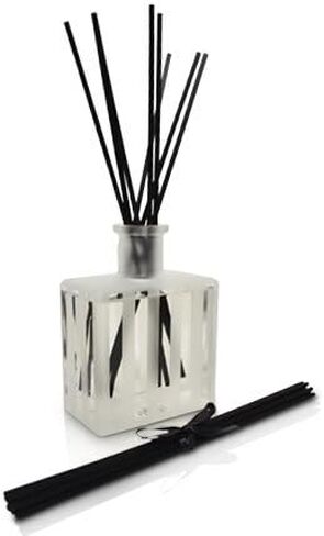 LOVSPA Hawaiian Sandalwood Luxury Home Fragrance Diffuser Reeds Set | Opulent Notes of Creamy Sandwalwood, Amber & Earthy Patchouli in Kuwait