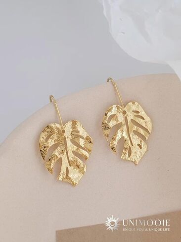 18k Gold Plated Vibe Monstera Leaf Earrings for Women Gold Lightweight Boho Leaves Hook Drop Dangle Party Gift in Saudi Arabia