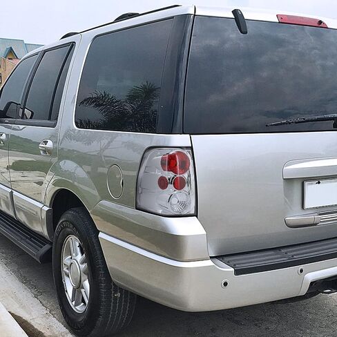 مصابيح خلفية بعدسات دخانية من SPEC-D متوافقة مع سيارة Ford Expedition 2003-2006، مجموعة زوج يسار + يمين in Saudi Arabia