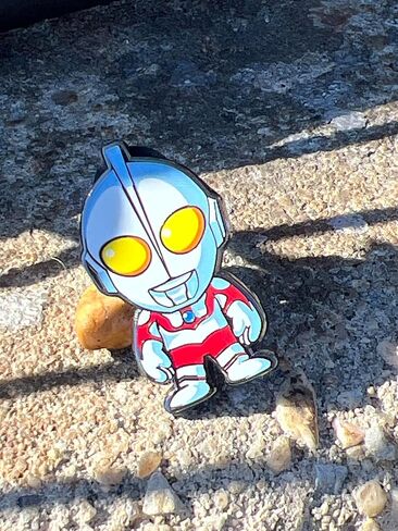ما هو دبوس Ultraman SD Ultraman من مجوهرات Passion Jewelry، مرخص رسميًا in Kuwait