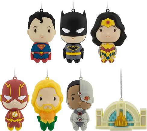 زينة عيد الميلاد الغامضة من Hallmark DC Justice League، مجموعة من قطعتين in Kuwait